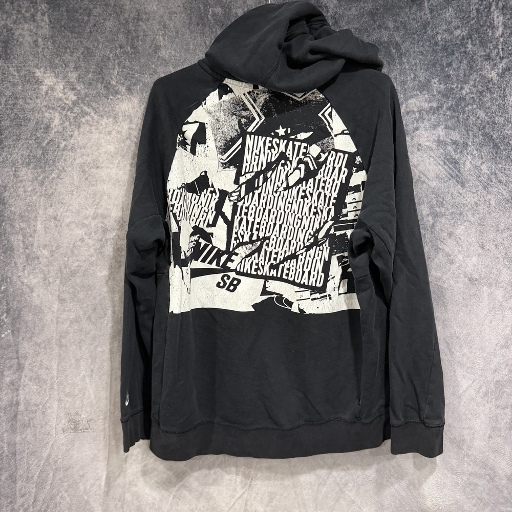 Nike SB Men's XL Black Pullover Hoodie Skateboarding Graphic Logo Sweatshirt